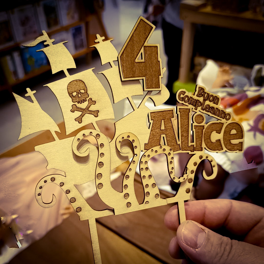 CAKE TOPPER PERSONALIZZATA PIRATI