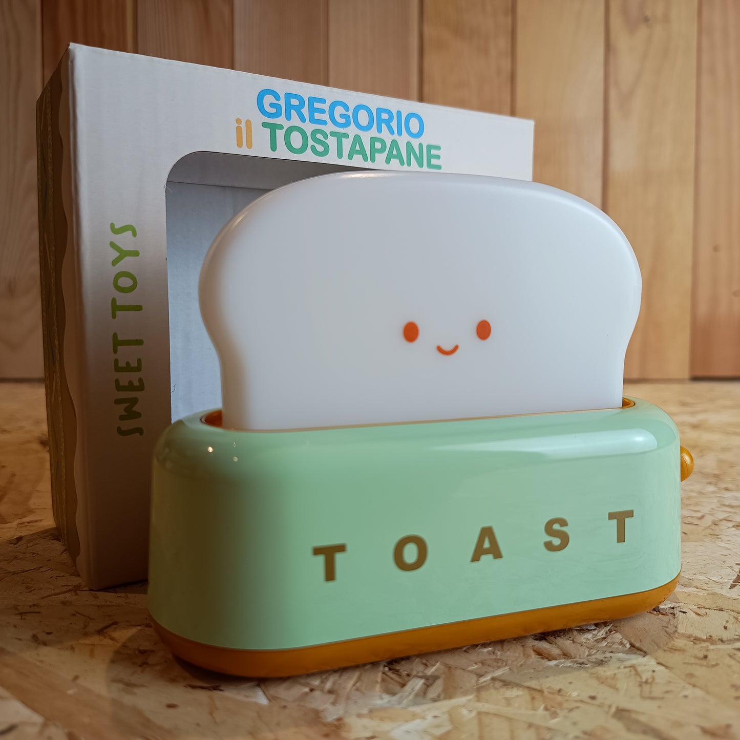 LAMPADA LED RICARICA USB GREGORIO IL TOSTAPANE