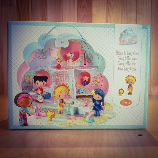 CASA DI SUNNY E MIA TINYLY DJECO